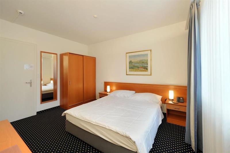 Bellevue - Contactless Self Check-In Hotel Lucerne Bagian luar foto
